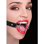 <strong>Кляп OUCH! Ring XL черный SH-OU105BLK</strong> <br />
Кляп в виде открытого кольца на черном ремне, изготовленном из качественной кожи с элегантной строчкой (ширина ремня - 2 см) . <div class="charTableblock"><div><span>Тип</span>: рамка (кольцо)</div><div><span>Цвет</span>: черный</div><div><span>Материал</span>: металл</div></div> Кляп OUCH! Ring XL черный SH-OU105BLK
Кляп в виде открытого кольца на черном ремне, изготовленном из качественной кожи с элегантной строчкой (ширина ремня - 2 см) .