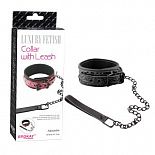 <strong>Чёрный кожаный ошейник с поводком</strong> <br />
Лакированный ошейник с поводком, изготовленный из кожзама, имеет мягкую внутреннюю подкладку. <div class="charTableblock"><div><span>Материал</span>: кожзам</div><div><span>Цвет</span>: черный</div><div><span>Производитель</span>: Erokay, Китай</div></div> Чёрный кожаный ошейник с поводком
Лакированный ошейник с поводком, изготовленный из кожзама, имеет мягкую внутреннюю подкладку.