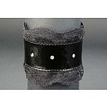 <strong>Подшитый чёрный запястник Готика-2 с белыми стразами</strong> <br />
Подшитый чёрный запястник "Готика-2" с белыми стразами. Застежка-кнопка. <div class="charTableblock"> </div> Подшитый чёрный запястник Готика-2 с белыми стразами
Подшитый чёрный запястник "Готика-2" с белыми стразами. Застежка-кнопка.