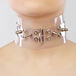 <strong>Прозрачный ошейник с шипами</strong> <br />
<div class="charTableblock"><div><span>Материал</span>: ПВХ (PVC)</div><div><span>Цвет</span>: другой</div><div><span>Производитель</span>: Sitabella, Россия</div></div> Прозрачный ошейник с шипами