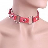 <strong>Красный ошейник из кожи с кольцами </strong> <br />
Изготовлен из натуральной кожи. <div class="charTableblock"><div><span>Материал</span>: кожа</div><div><span>Цвет</span>: красный, розовый</div><div><span>Производитель</span>: Sitabella, Россия</div></div> Красный ошейник из кожи с кольцами
Изготовлен из натуральной кожи.