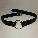 <strong>Клчп-расширитель с металлическим кольцом</strong> <br />
Кляп-расширитель, ремни из черной натуральной кожи. Размер ремней регулируется застежкой-пряжкой. <div class="charTableblock"><div><span>Производитель</span>: Подиум, Россия</div></div> Клчп-расширитель с металлическим кольцом
Кляп-расширитель, ремни из черной натуральной кожи. Размер ремней регулируется застежкой-пряжкой.