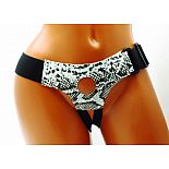 <strong>Универсальные трусики для страпона 52011ars</strong> <br />
Трусики для страпона 52011ars черного цвета со вставками из змеиной кожи № элегантный и стильный аксессуар БДСМ. <div class="charTableblock"> </div> Универсальные трусики для страпона 52011ars
Трусики для страпона 52011ars черного цвета со вставками из змеиной кожи № элегантный и стильный аксессуар БДСМ.