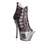 ����� � �������  �����  � ���������� ����������� 
������� ������ � �������� ����� �� ��������� ��������, ��������������� �� ������.