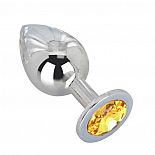 <strong>Большой стальной плаг с желтым кристаллом Sweet Lemon - 9,5 см.</strong> <br />
Гладкий большой плаг из отполированной до блеска стали с кристаллом лимонного цвета в основании. <div class="charTableblock"><div><span>Длина, см</span>: 9,5</div><div><span>Диаметр, см</span>: 3,5</div><div><span>Материал</span>: металл</div><div><span>Цвет</span>: другой</div><div><span>Особенности</span>: пробка; ювелирка</div><div><span>Особенности</span>: без вибрации; гладкая</div><div><span>Длина, см</span>: 9-12</div><div><span>Диаметр, см</span>: 3</div><div><span>Цвет кристалла</span>: желтый/оранжевый</div></div> Большой стальной плаг с желтым кристаллом Sweet Lemon - 9,5 см.
Гладкий большой плаг из отполированной до блеска стали с кристаллом лимонного цвета в основании.