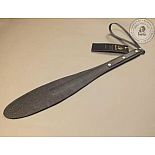 <strong>Чёрный кожаный спанкер Лепесток </strong> <br />
Спанкер выполнен из черной матовой кожи в форме лепестка . <div class="charTableblock"><div><span>Материал</span>: кожа</div><div><span>Производитель</span>: Подиум, Россия</div></div> Чёрный кожаный спанкер Лепесток
Спанкер выполнен из черной матовой кожи в форме лепестка .