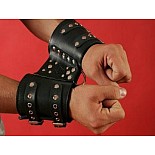 <strong>Манжеты фиксирующие P296</strong> <br />
<br>Производитель: <b>Подиум Россия</b><br/> <div class="charTableblock"> </div> Манжеты фиксирующие P296
<br>Производитель: <b>Подиум Россия</b><br/>