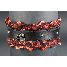 <strong>Подшитый красно-чёрный чокер Готика-21 </strong> <br />
Подшитый кружева № красные, застежка-кнопка, с 7 металлическими капельками и черным лаковым бантиком под центральной клёпкой.<div class="charTableblock"> </div> Подшитый красно-чёрный чокер Готика-21
Подшитый кружева № красные, застежка-кнопка, с 7 металлическими капельками и черным лаковым бантиком под центральной клёпкой.