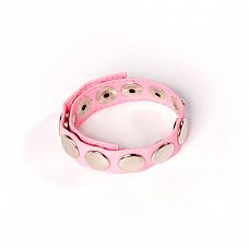 <strong>Розовая утяжка на пенис</strong> <br />
Утяжка из искусственной кожи. Регулируемый Размер с помощью кнопок. <div class="charTableblock"> </div> Розовая утяжка на пенис
Утяжка из искусственной кожи. Регулируемый Размер с помощью кнопок.