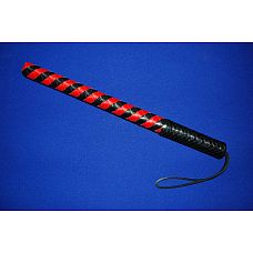 <strong>Чёрно-красный жезл Force Gibbon - 44 см.</strong> <br />
Жезл Force Gibbon от Beastly (Россия).<div class="charTableblock"><div><span>Материал</span>: кожа</div><div><span>Производитель</span>: Beastly, Россия</div><div><span>Длина, см</span>: 44.00</div></div> Чёрно-красный жезл Force Gibbon - 44 см.
Жезл Force Gibbon от Beastly (Россия).