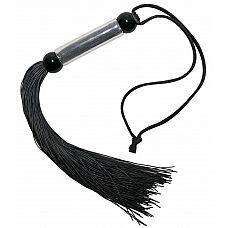 <strong>Чёрная мини-плетка с железной ручкой - 26 см.</strong> <br />
Чёрная мини-плетка с железной ручкой. Хвосты выполнены из силикона.<div class="charTableblock"><div><span>Материал</span>: силикон</div><div><span>Производитель</span>: Orion, Германия</div><div><span>Длина, см</span>: 26.00</div></div> Чёрная мини-плетка с железной ручкой - 26 см.
Чёрная мини-плетка с железной ручкой. Хвосты выполнены из силикона.