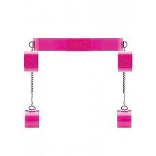 <strong>Комплект для бондажа SH-BAD006 </strong> <br />
Комплект для бондажа, состоит из ремня на тело (длина 80 см), наручников и оков на липучках (длина 24 см).<div class="charTableblock"> </div> Комплект для бондажа SH-BAD006
Комплект для бондажа, состоит из ремня на тело (длина 80 см), наручников и оков на липучках (длина 24 см).