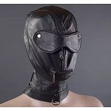 <strong>Шлем с шорами, молнией для рта и ошейником</strong> <br />
Надевший этот шлем не сможет ни видеть, ни говорить без разрешения, поскольку девайс снабжен шорами и молнией в районе рта.<div class="charTableblock"><div><span>Материал</span>: кожа</div><div><span>Производитель</span>: Подиум, Россия</div></div> Шлем с шорами, молнией для рта и ошейником
Надевший этот шлем не сможет ни видеть, ни говорить без разрешения, поскольку девайс снабжен шорами и молнией в районе рта.