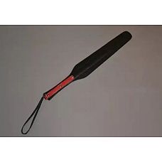 <strong>Чёрно-красный спанкер «Лопатка большая»</strong> <br />
Спанкер выполнен из чёрной матовой кожи в форме «лопатки».<div class="charTableblock"><div><span>Материал</span>: кожа</div><div><span>Производитель</span>: Подиум, Россия</div></div> Чёрно-красный спанкер «Лопатка большая»
Спанкер выполнен из чёрной матовой кожи в форме «лопатки».