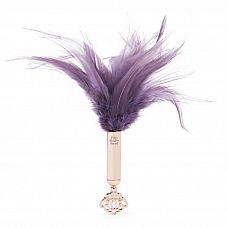 <strong>Пуховая кисточка Cherished Collection Feather Tickler - 24 см.</strong> <br />
Не ври, что ты не чувствуешь сладкой дрожи, стоит подумать о том, как эти перья скользят по твоему чувственному телу.<div class="charTableblock"> </div> Пуховая кисточка Cherished Collection Feather Tickler - 24 см.
Не ври, что ты не чувствуешь сладкой дрожи, стоит подумать о том, как эти перья скользят по твоему чувственному телу.