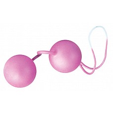 <strong>Вагинальные шарики KRYSTAL STEAL Futurotic</strong> <br />
Вагинальные шарики розового цвета на веревочке со смещенным центром тяжести. Шарики из пластика, покрытые сверху мягкой оболочкой из материала Futurotic, которая делает использование шариков очень комфортным. Диаметр шариков 3,3 см.<div class="charTableblock"><div><span>Материал</span>: киберкожа</div><div><span>Диаметр, см</span>: 3.30</div><div><span>Диаметр, см</span>: 3</div><div><span>Производитель</span>: California Exotic Novelties, США</div></div> Вагинальные шарики KRYSTAL STEAL Futurotic
Вагинальные шарики розового цвета на веревочке со смещенным центром тяжести. Шарики из пластика, покрытые сверху мягкой оболочкой из материала Futurotic, которая делает использование шариков очень комфортным. Диаметр шариков 3,3 см.