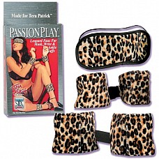 <strong>Набор для любовных игр TERA PATRICK`S MASK, CUFFS</strong> <br />
Леопардовый набор из коллекции Tera Patrick, включающий в себя маску на глаза, фиксаторы для ног и фиксаторы для рук.<div class="charTableblock"> </div> Набор для любовных игр TERA PATRICK`S MASK, CUFFS
Леопардовый набор из коллекции Tera Patrick, включающий в себя маску на глаза, фиксаторы для ног и фиксаторы для рук.