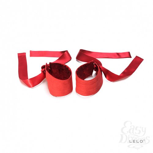 1:    Lelo - Etherea Silk Cuffs Red