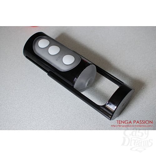  3   TENGA FLIP HOLE  - 