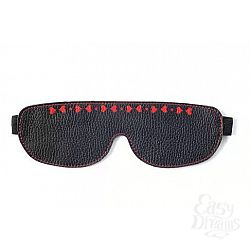 Чёрная маска, украшенная сердечками Чёрная маска, украшенная сердечками